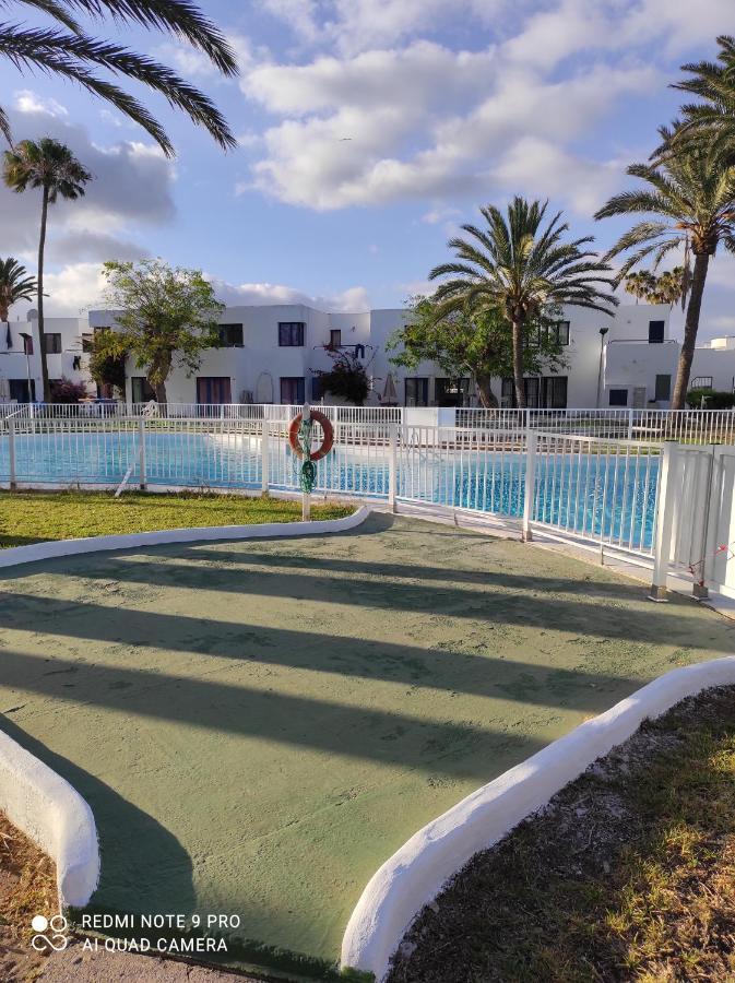 Alojamiento Playa Centro Corralejo 17 Экстерьер фото