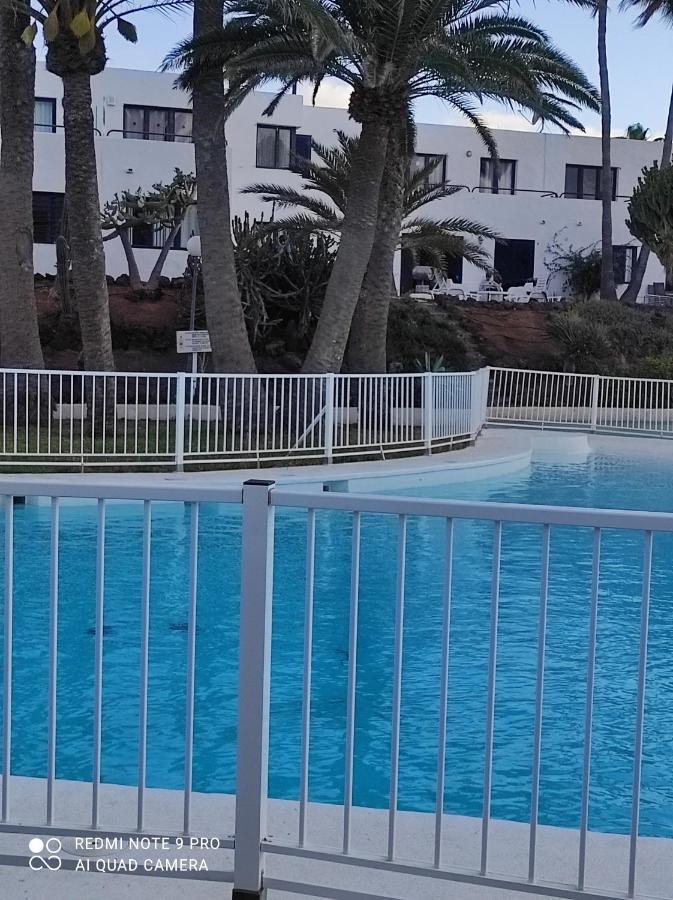 Alojamiento Playa Centro Corralejo 17 Экстерьер фото